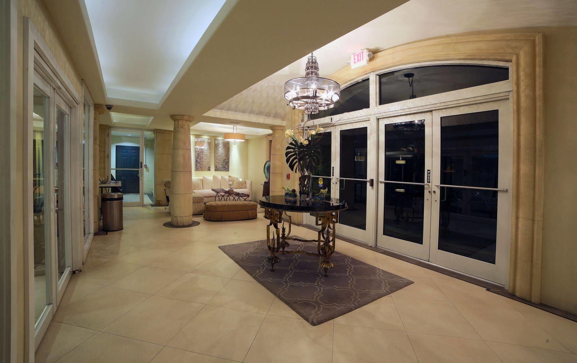 The Sea Lord Hotel & Suites (Adults Only) Lauderdale-by-the-Sea Esterno foto