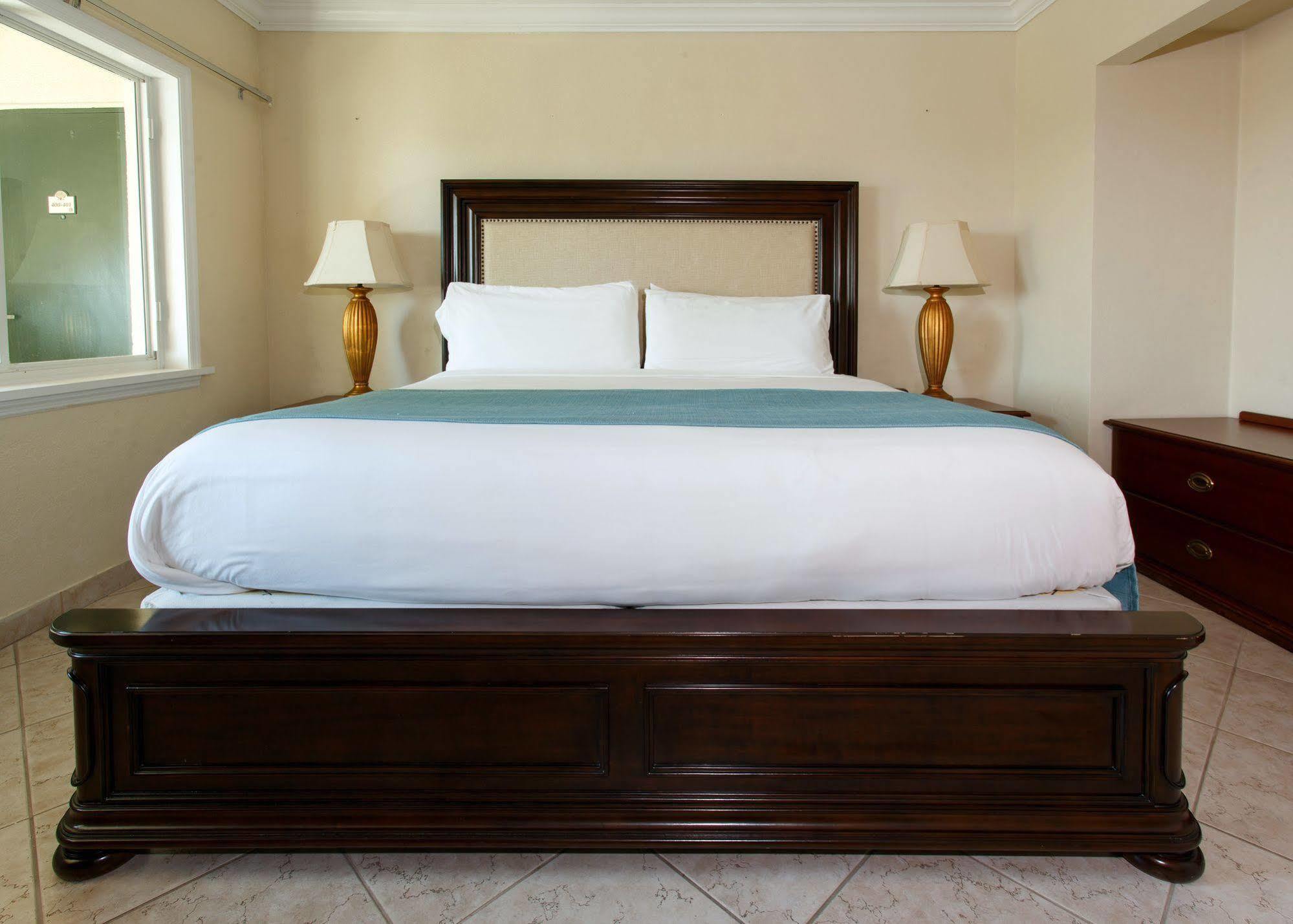 The Sea Lord Hotel & Suites (Adults Only) Lauderdale-by-the-Sea Esterno foto