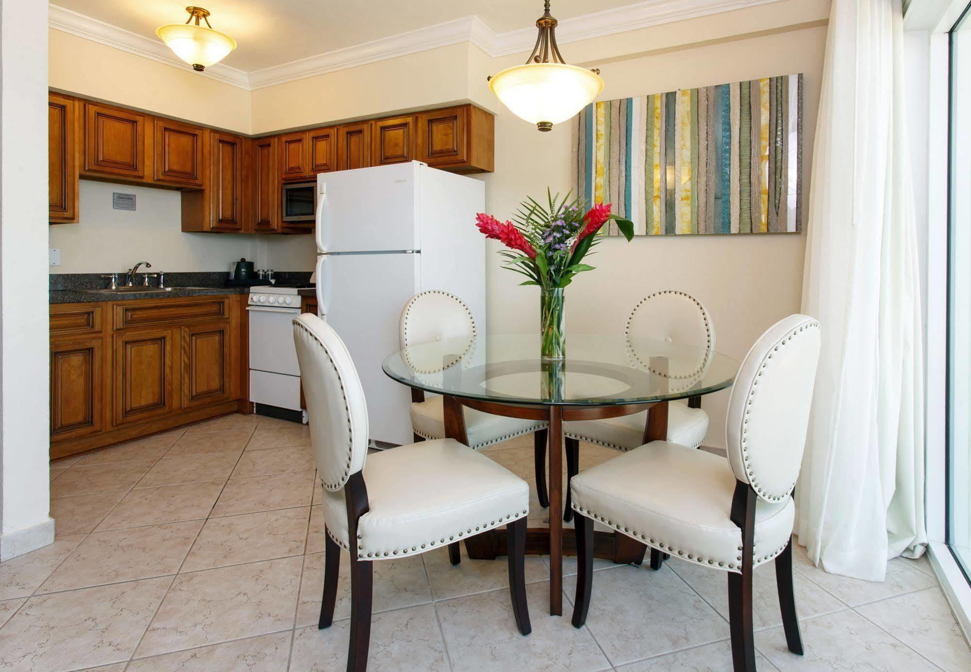 The Sea Lord Hotel & Suites (Adults Only) Lauderdale-by-the-Sea Esterno foto